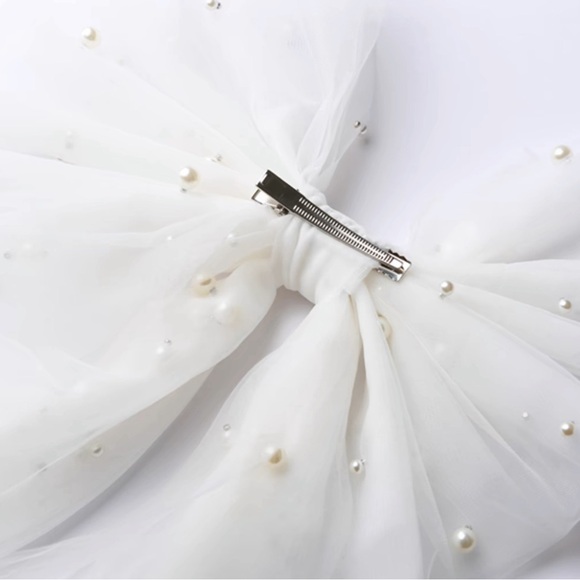 Wedding Veil - Picture 3 of 4